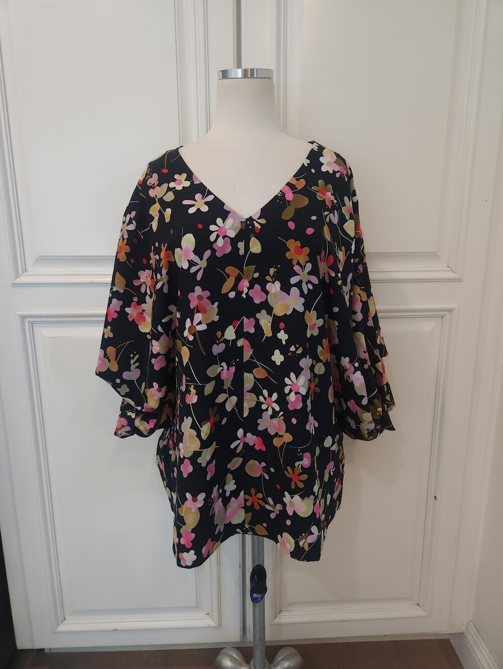 Floral V-Neck Women's Top - Black with Pink & Green Floral